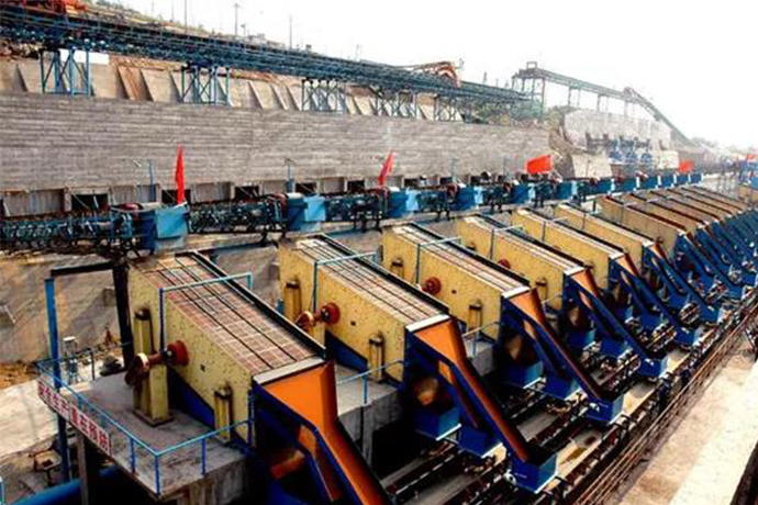 振动筛主轴组漏油的原因及解决办法