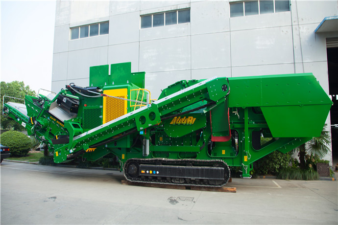 一套移动式砂石生产线设备大概得多少钱？