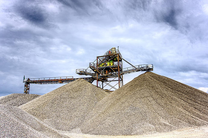 砂石骨料生产线工艺的设计  | 软岩制砂与硬岩制砂