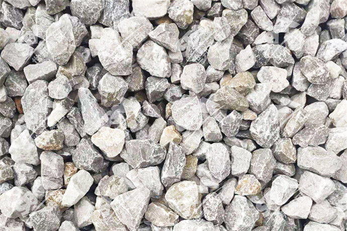 石灰石加工机制砂石工艺流程及砂石生产线设备配置