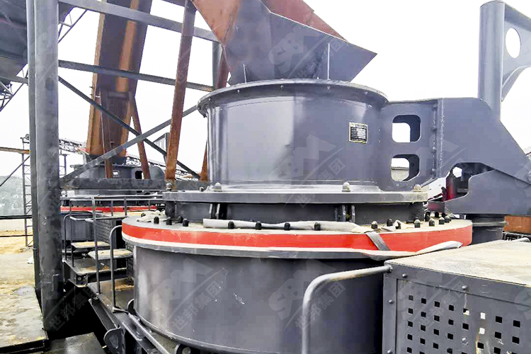 江西时产300吨钾钠长石破碎制砂生产线