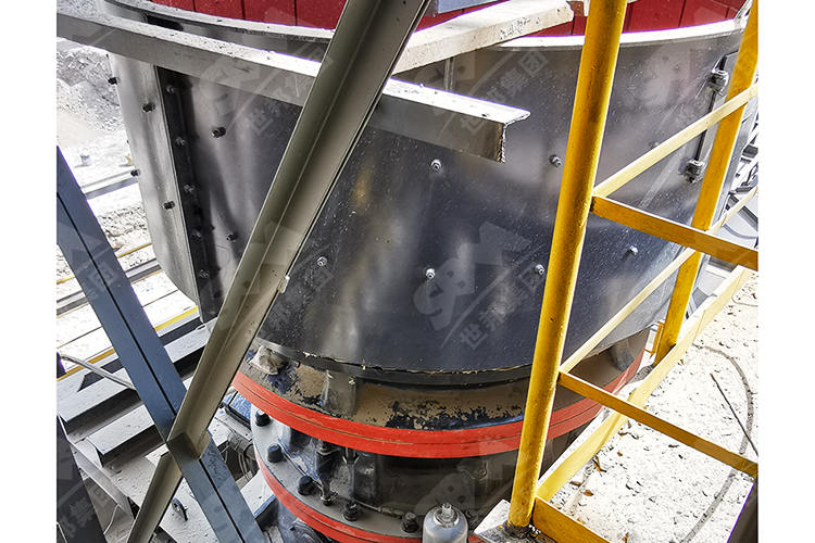 山西时产1000吨石灰石破碎制砂生产线