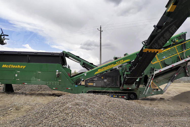 西藏时产150-200吨建筑垃圾履带移动式破碎生产线