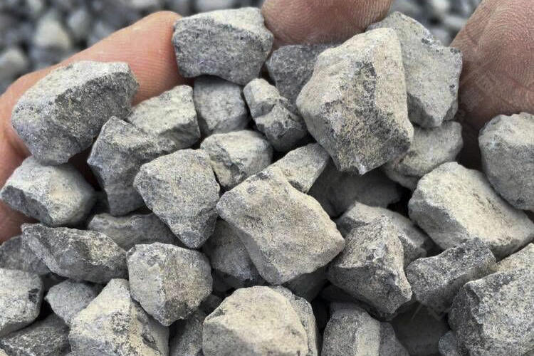 云南时产400吨玄武岩破碎线