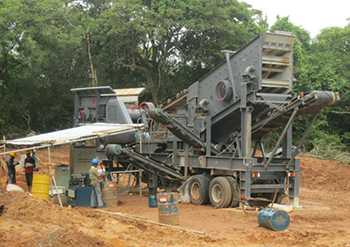 斯里兰卡50吨/小时硬物料建筑骨料破碎生产线3